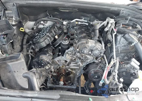 2014 Jeep Grand Cherokee Summit z USA, uszkodzony, nr VIN 1C4RJEJG0EC265908